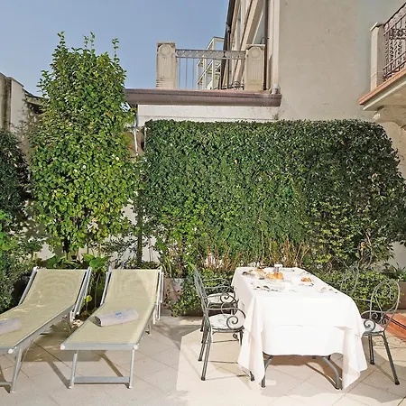 Savoy Garden * Gardone Riviera